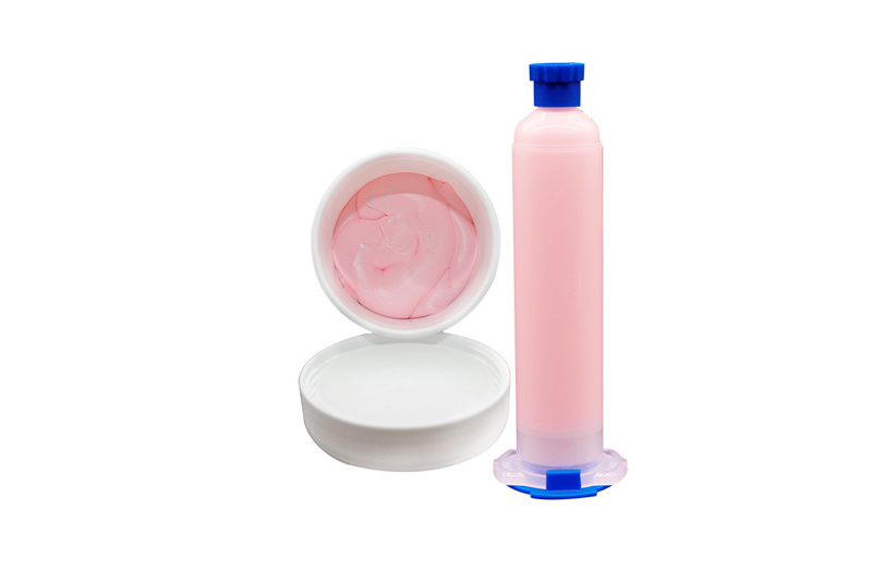 In the application of low volatile thermal conductive putty in LED, it has high heat conductivity and good insulation performance, which greatly improves the service life and performance of LED products